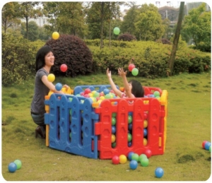 Игровые комплексы с шариковым бассейном VASIA VS-716