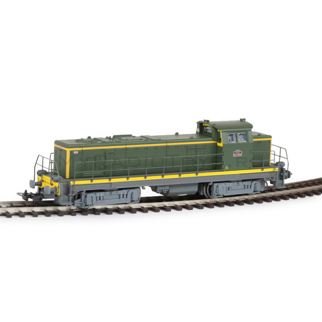 PIKO 57162 Стартовый набор модельной железной дороги «SNCF BB 63000» с 4-мя различными грузовыми вагонами.