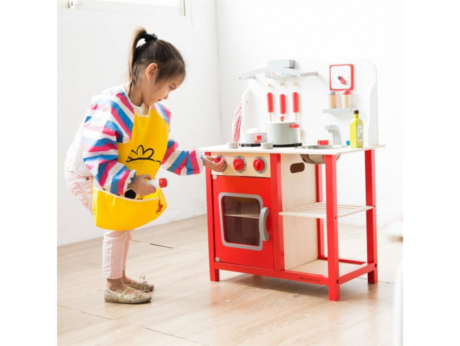 Кухня с часами игрушечная красная деревянная 78 см из серии Bon Appetit New Classic Toys 11055