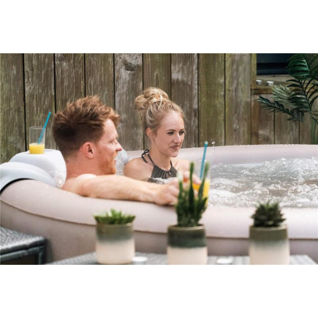 СПА-бассейн MSPA Urban Bristol Bubble Spa 224х70см, 1120л, круглый, аэромассаж (U-BR082) СПА-бассейн MSPA Urban Bristol Bubble Spa 224х70см, 1120л, круглый, аэромассаж (U-BR082)