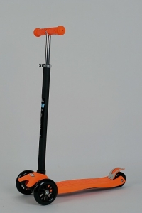 Самокат детский, 3-8 лет оранжевый (SA1703)