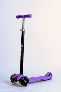 Самокат детский, свет. колеса, 3-8 лет фиолетовый (SA1702)