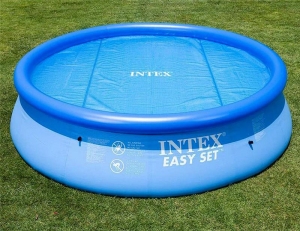 Обогревающее покрывало Solar Cover для бассейнов диаметром 244 см  Intex 29020